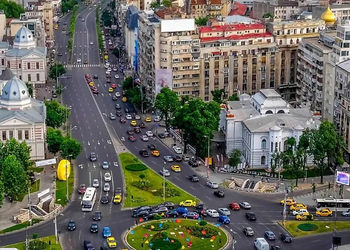 Sweet Luxury Three City Center Universitate