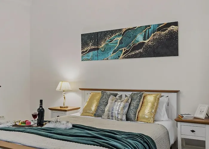 Sweet Luxury Three City Center Universitate Bucureşti