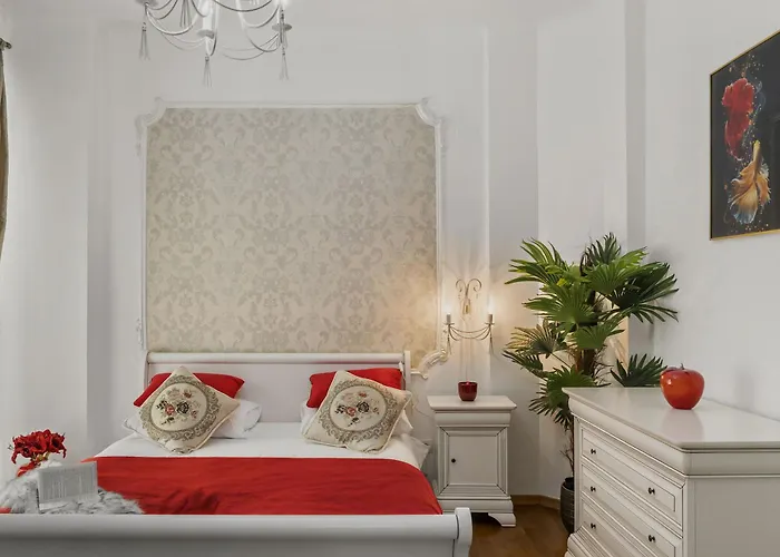 Sweet Luxury Three City Center Universitate