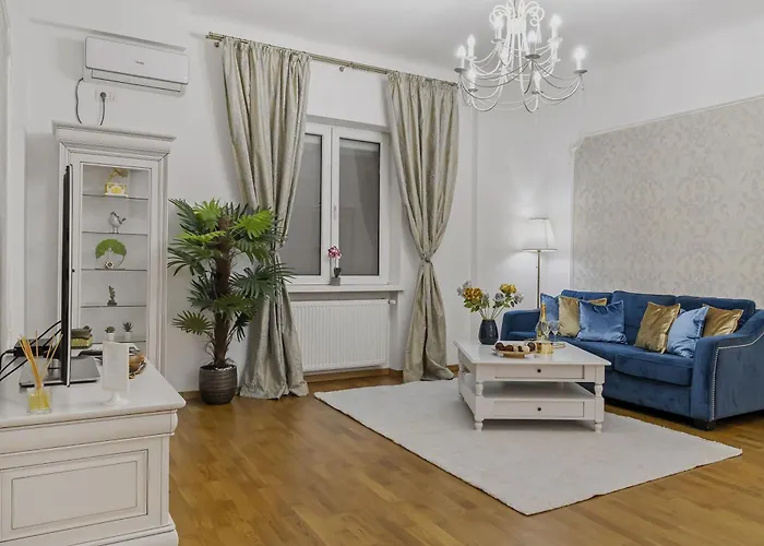 Sweet Luxury Three City Center Universitate