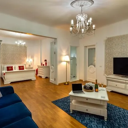 Apartamento Sweet Luxury Three City Center Universitate Bucarest