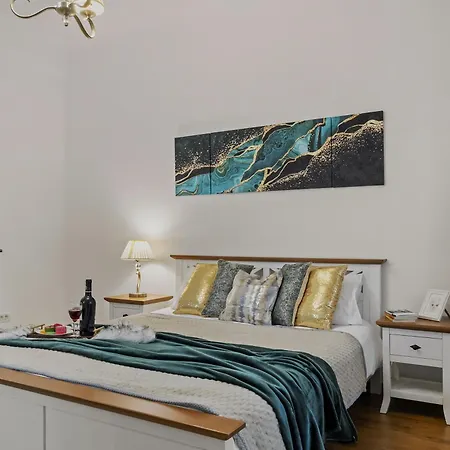 Sweet Luxury Three Center Universitate Bukarest