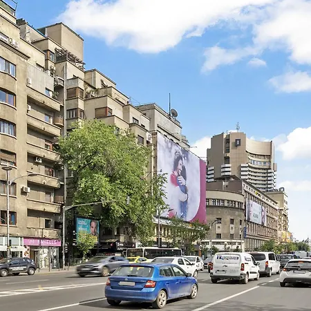 Sweet Luxury Three City Center Universitate Apartment *