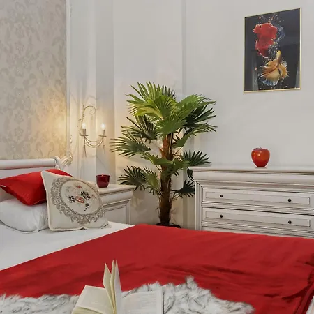 Sweet Luxury Three City Center Universitate * Bükreş