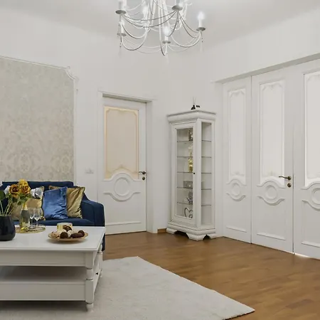Sweet Luxury Three City Center Universitate Bucureşti